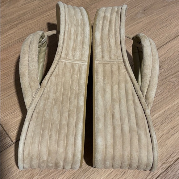 Veronica Beard Geno platform thong sandal - Picture 9 of 11